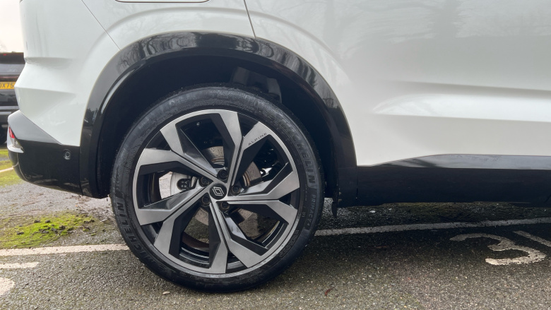 Renault Austral E-Tech FHEV Techno Esprit Alpine 5dr Auto Hybrid Estate